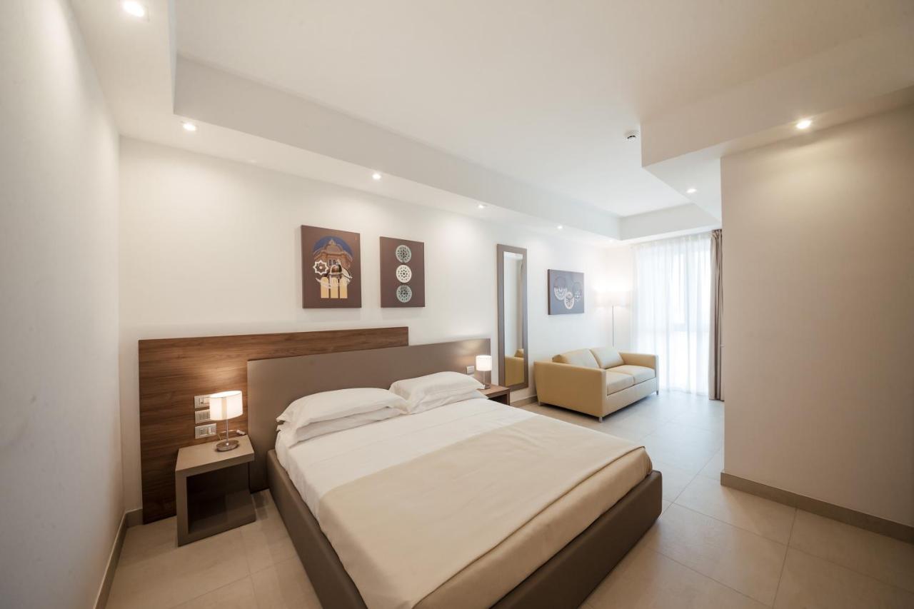 צ'ריניולה Grieco Business & Spa Hotel מראה חיצוני תמונה