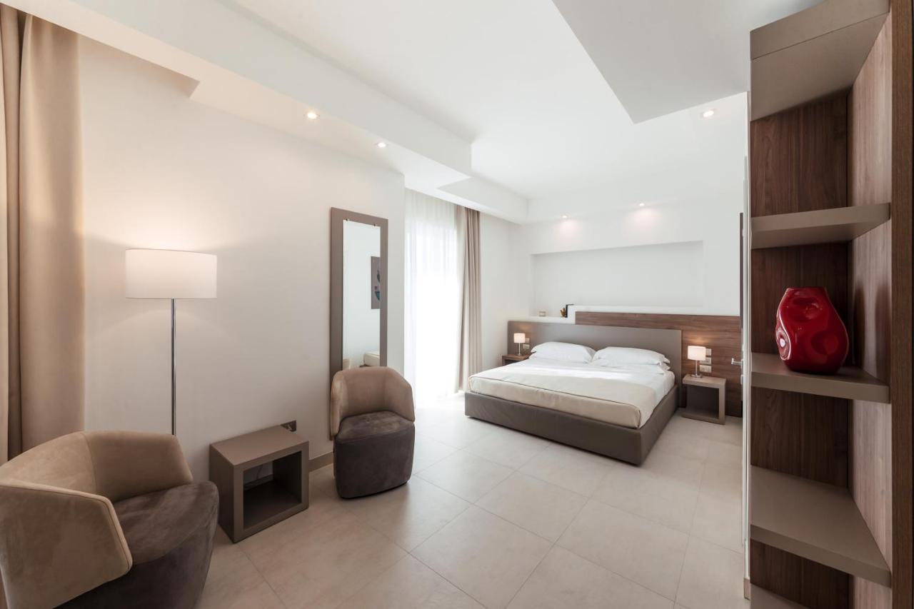 צ'ריניולה Grieco Business & Spa Hotel מראה חיצוני תמונה