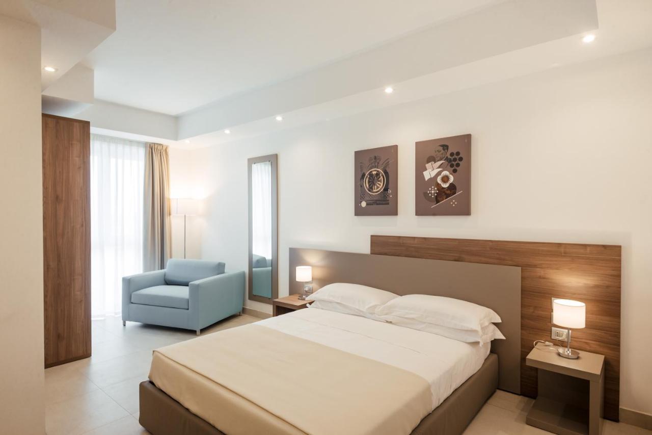 צ'ריניולה Grieco Business & Spa Hotel מראה חיצוני תמונה